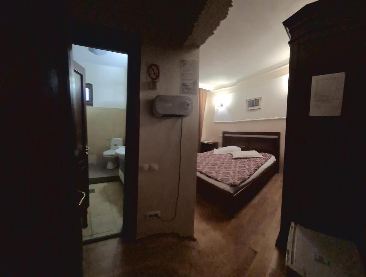 Pensiunea La Palia Jassy Zewnętrze zdjęcie